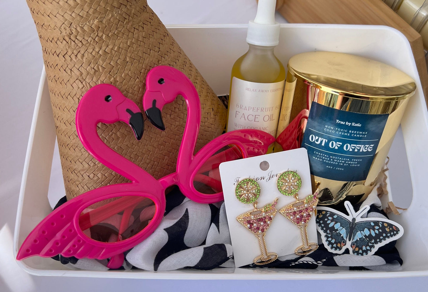 Summer Escape Gift Set – Pre-Vacation Pampering & Fun in the Sun