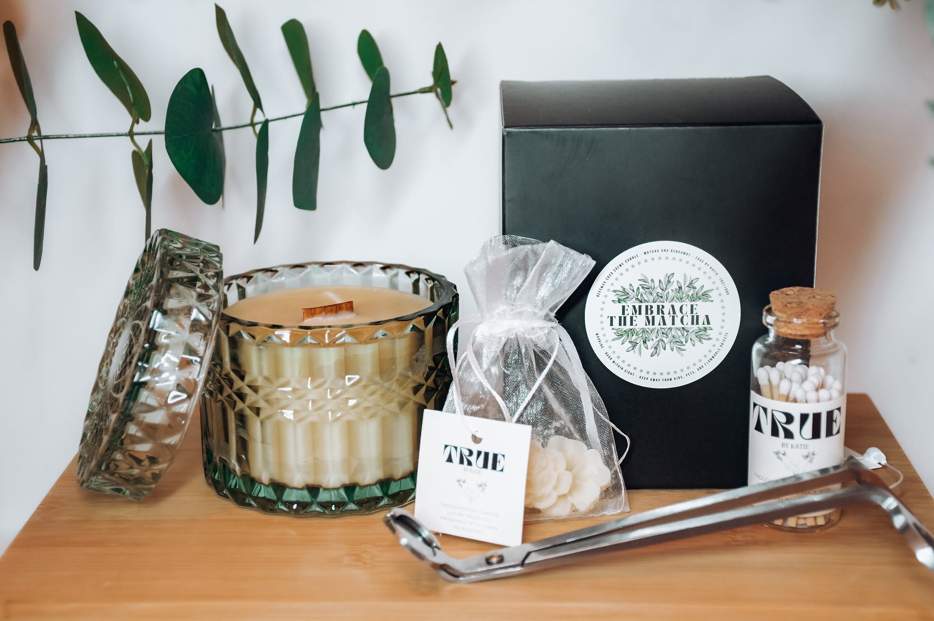 Candle Essentials Gift Set | Non-Toxic Scented Beeswax Candle | Wood Wick + Trimmers | Customizable